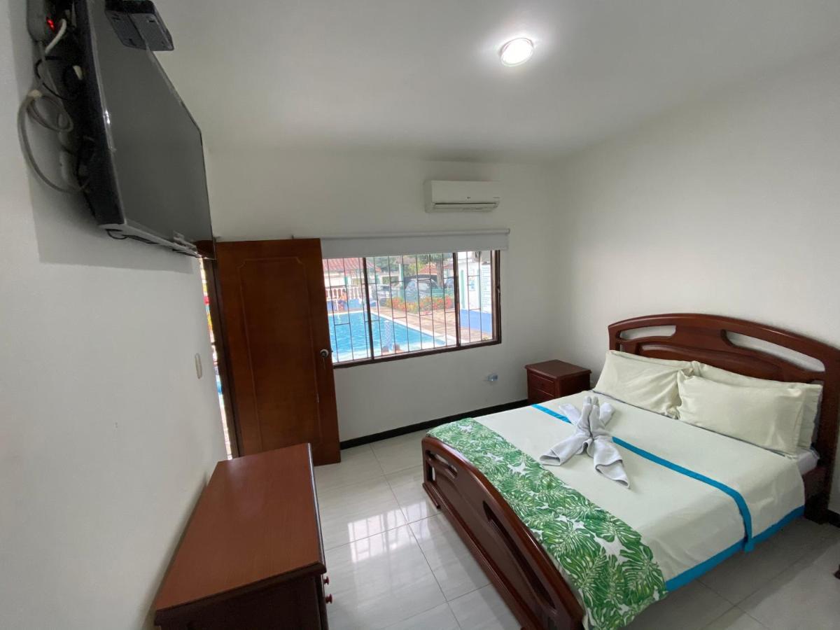 Hotel Maratea Melgar Bagian luar foto