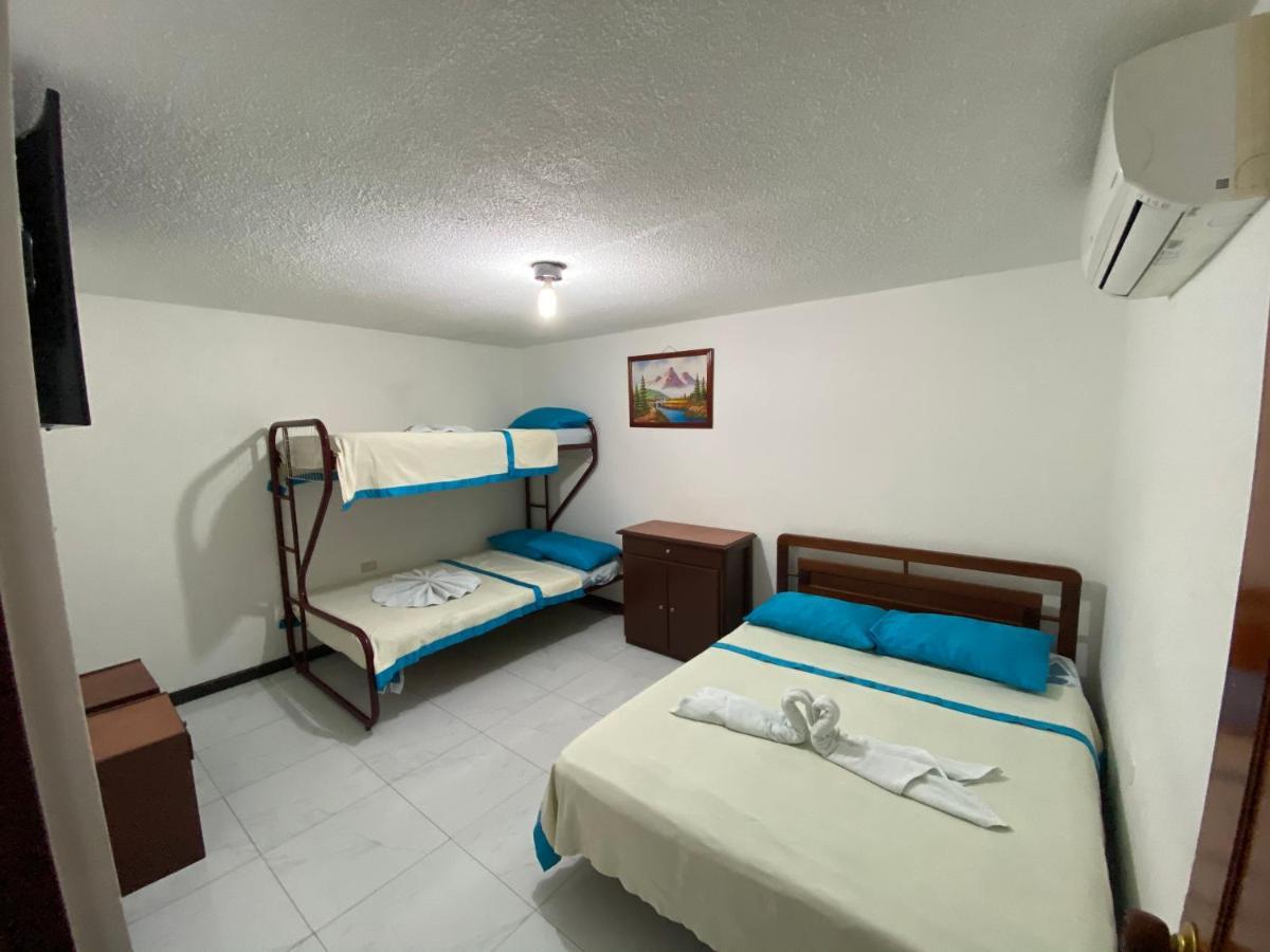 Hotel Maratea Melgar Bagian luar foto
