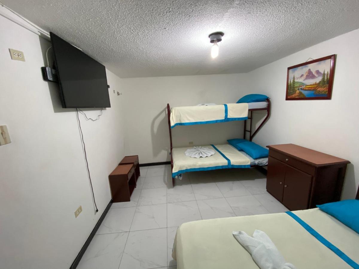 Hotel Maratea Melgar Bagian luar foto