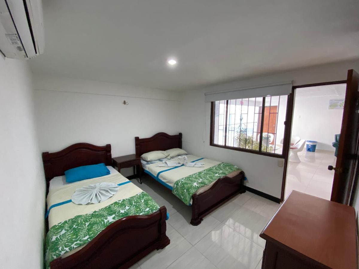 Hotel Maratea Melgar Bagian luar foto